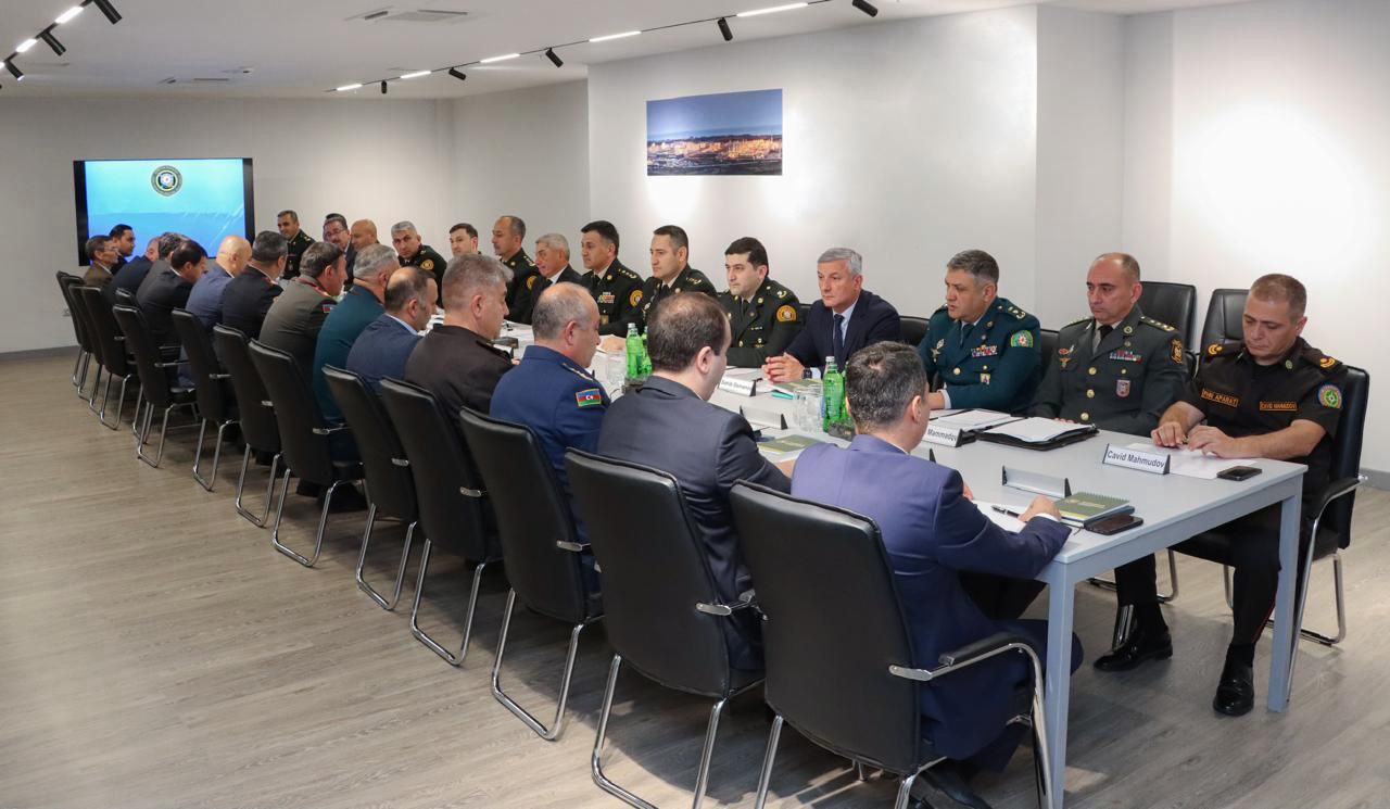 İxrac neft və qaz boru kəmərlərinin təhlükəsizliyinin təmin edilməsi ilə bağlı məsələlər müzakirə olunmuşdur
