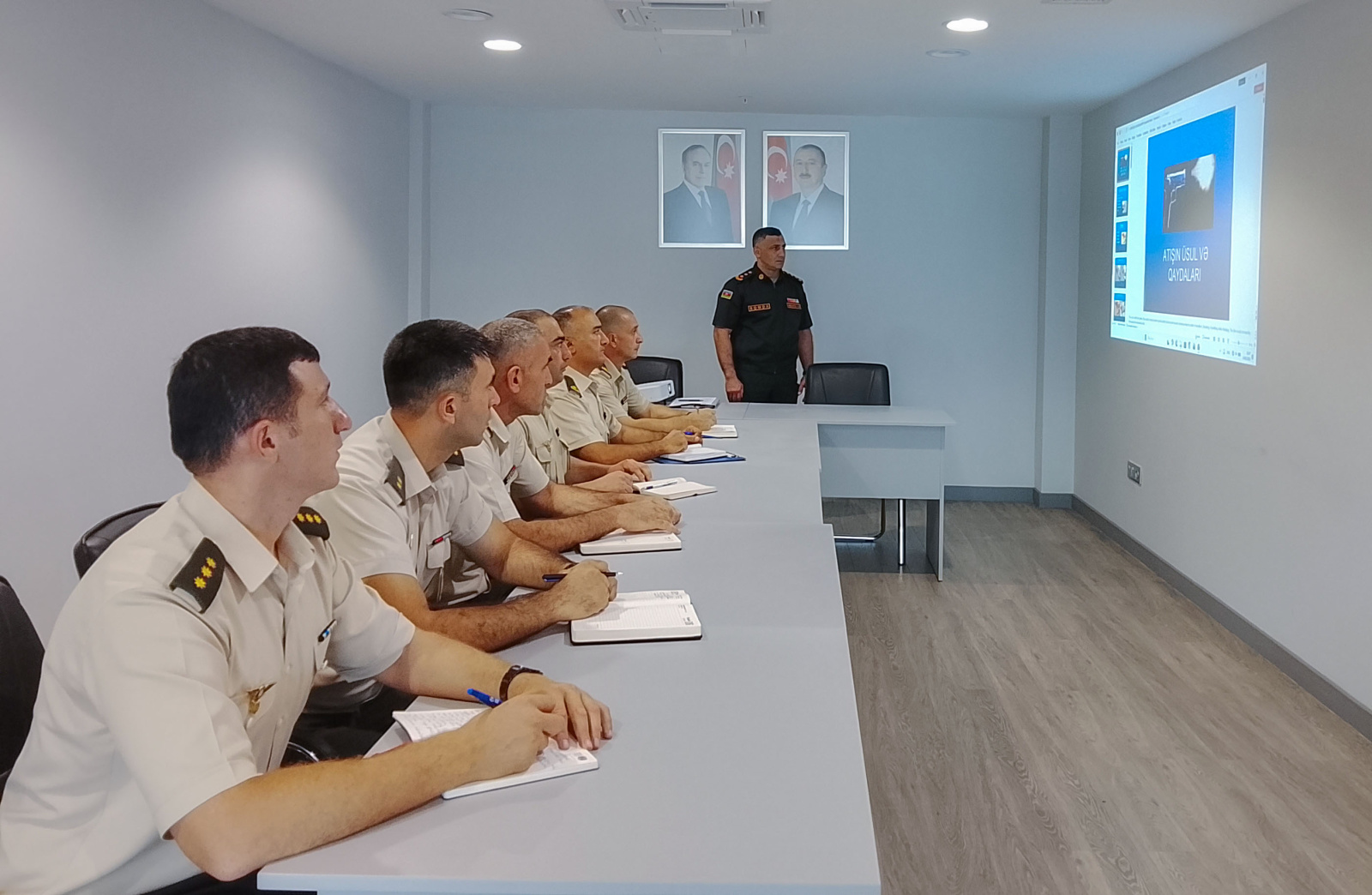 Strateji Obyektlərin Mühafizəsi Dövlət Agentliyində regional idarələrin bölük komandirləri, xidmət, döyüş və fiziki hazırlıq üzrə baş zabitlərinin iştirakı ilə təlim-toplanışı keçirilib