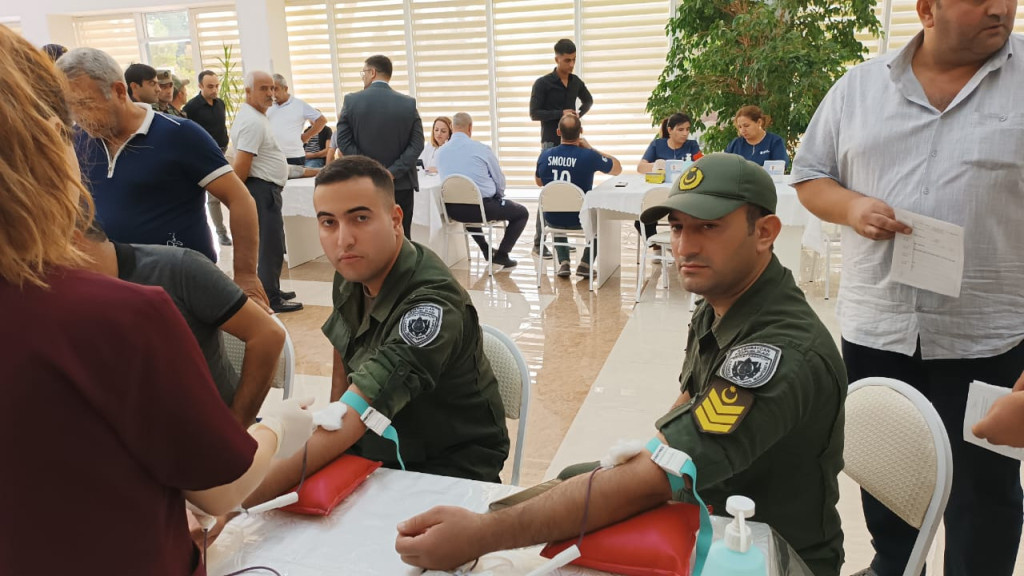 SOMDA-nın Ucar regional idarəsinin hərbi qulluqçuları qan vermə aksiyasında iştirak edib.